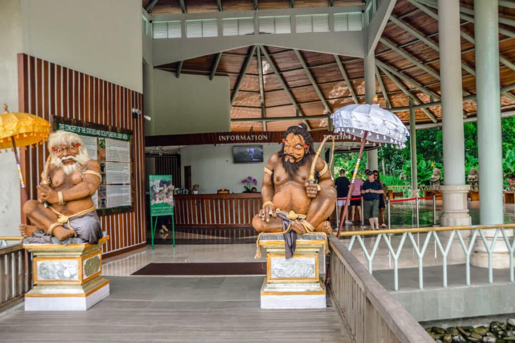 Hall de la forêt des singes d'Ubud