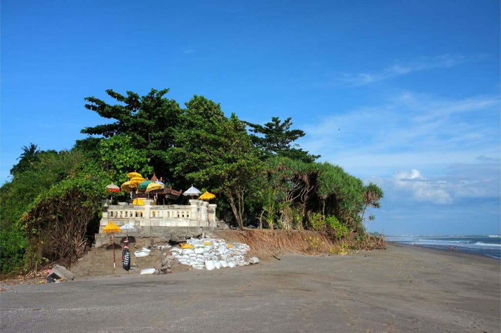 pantai batu belig